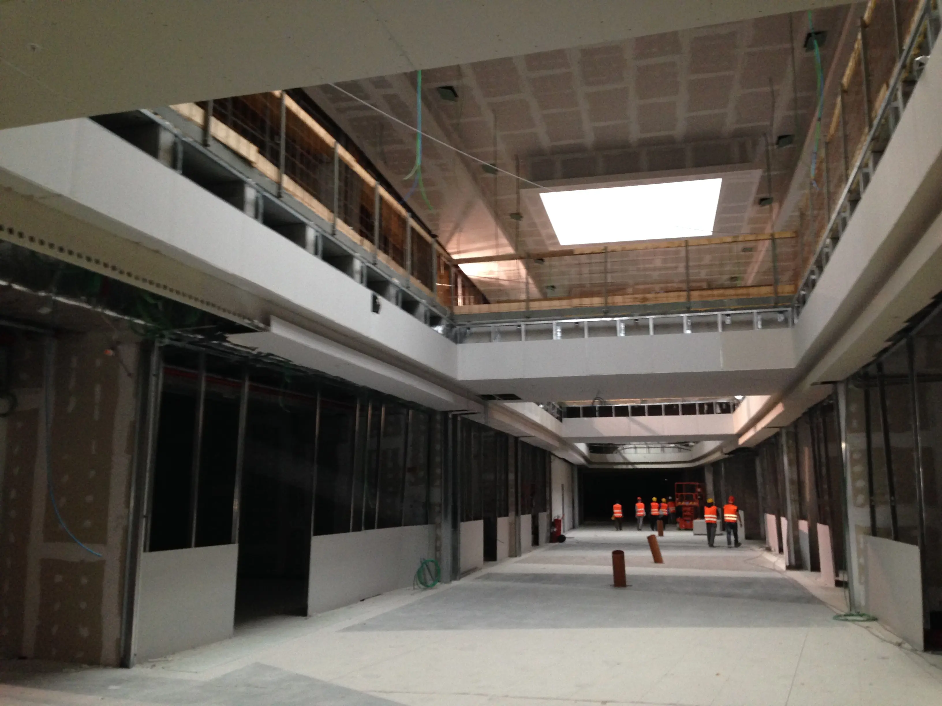 Javne in institucionalne zgradbe 3